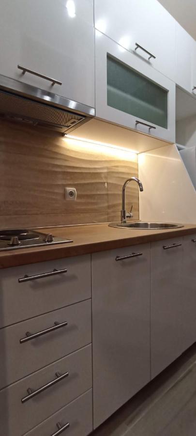 Anna Apartment ซูโตมอเร ภายนอก รูปภาพ
